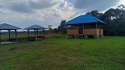 Gazebo megalitik tengko